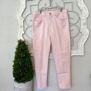 Levi’s Pink Crop Pants Size 10 Length 26